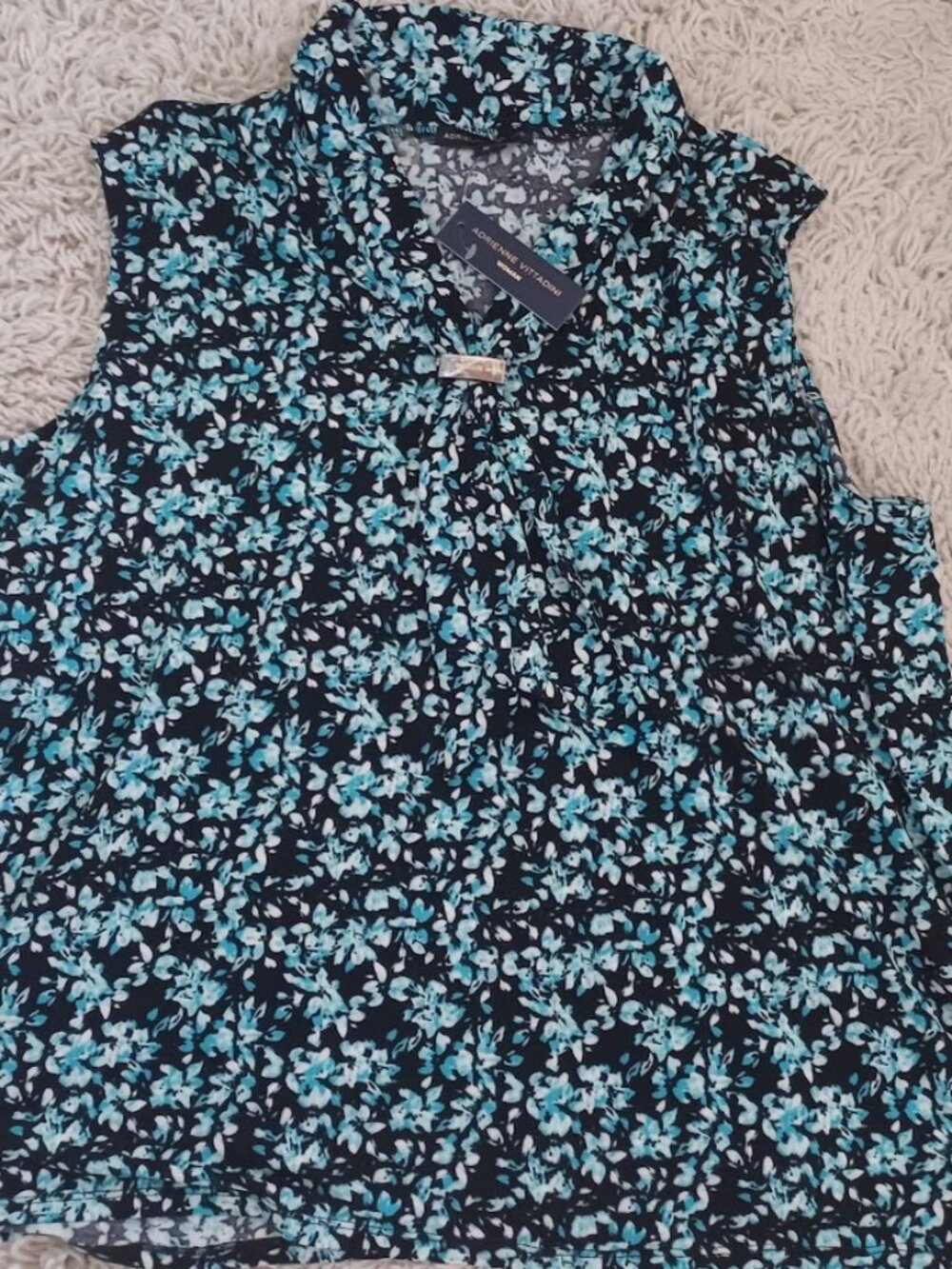 Adrienne Vittadini 3X Plus Size Floral Sleeveless Blouse NWT Keyhole Top
